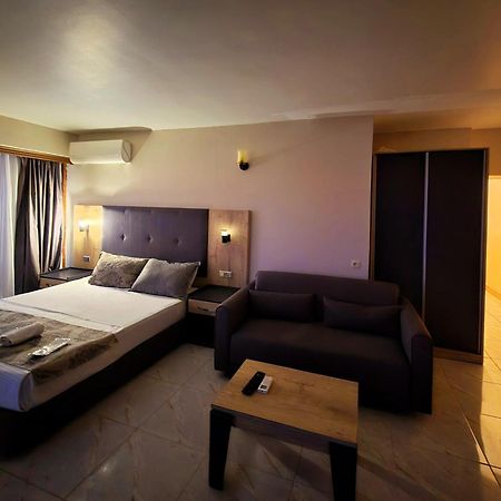 Ashtal Beach Hotel Batumi Exterior foto