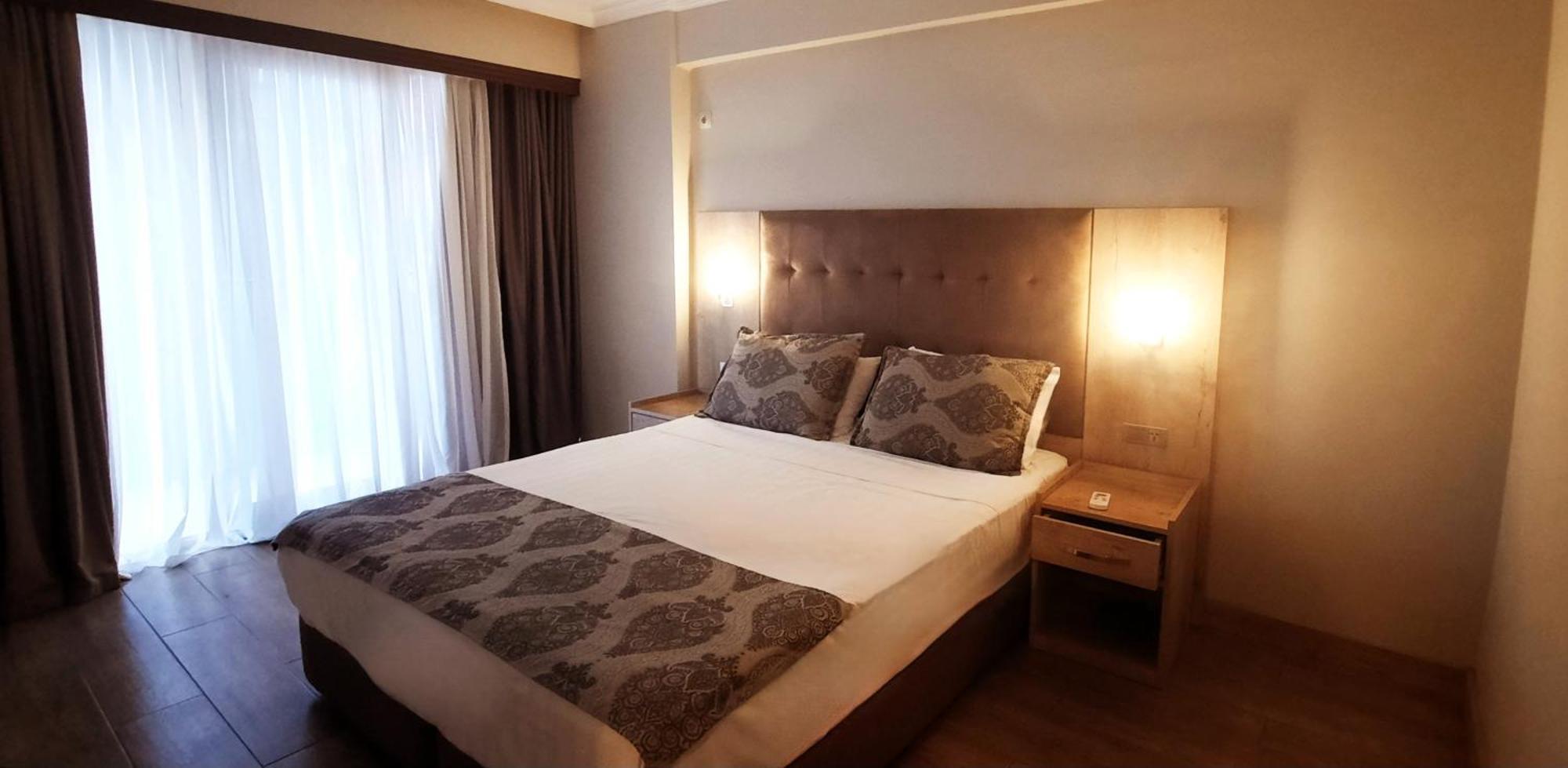 Ashtal Beach Hotel Batumi Exterior foto