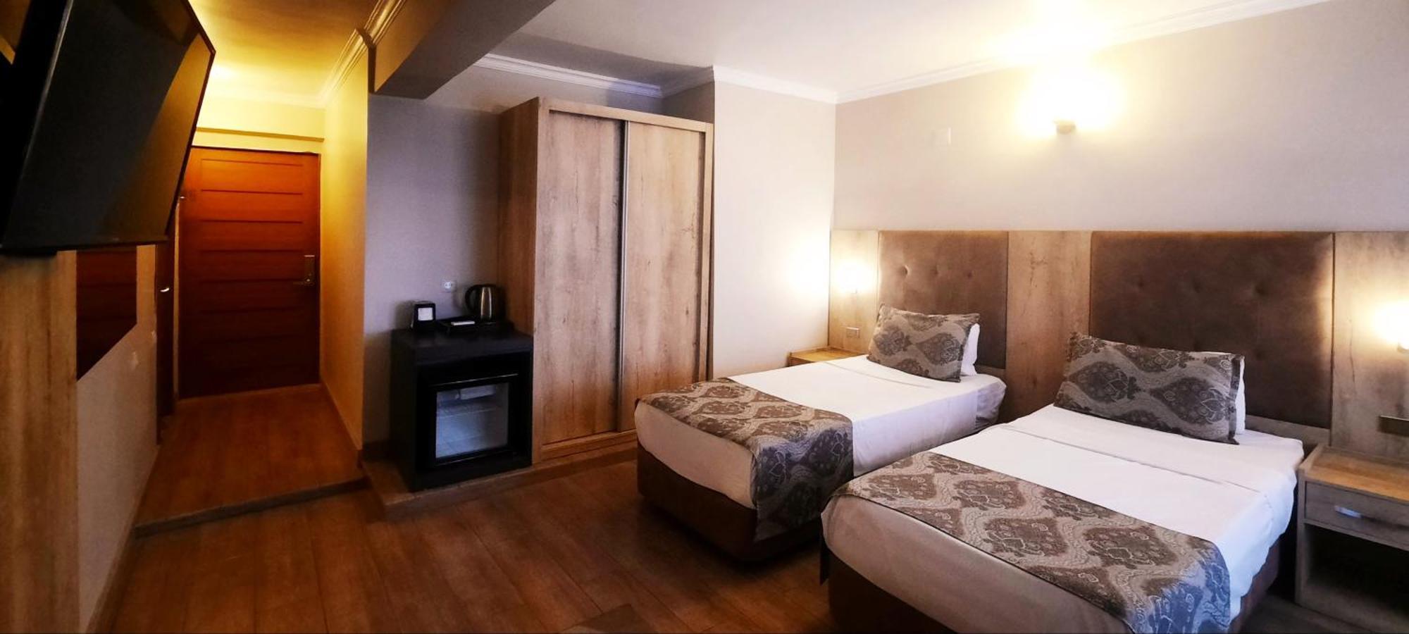 Ashtal Beach Hotel Batumi Exterior foto