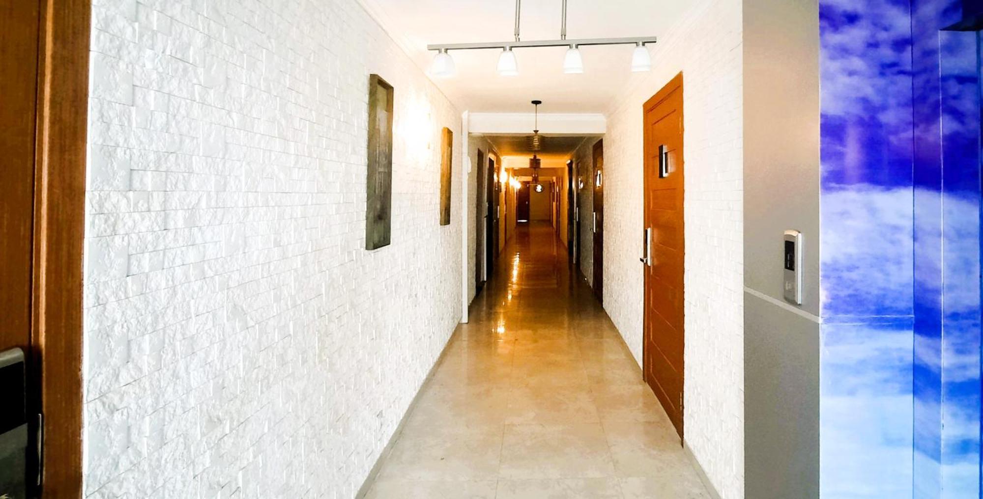 Ashtal Beach Hotel Batumi Exterior foto